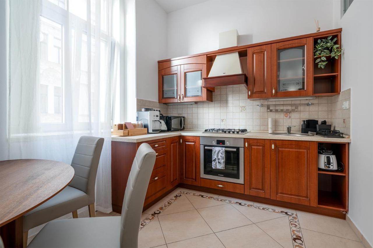Apartment Amelie Karlsbad Exteriör bild